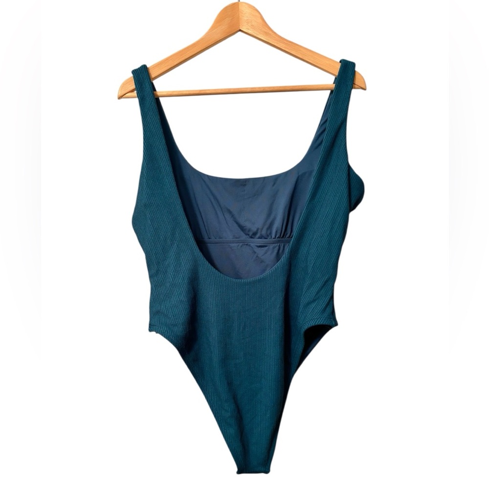 NWT Vitamin A One-Piece Swimsuit - Teal XL - Picture 2 of 10